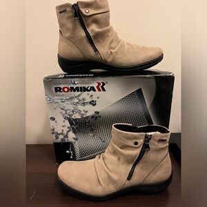 ROMIKA,by JOSEF SEIBEL, DORA 07 Ankle Boot In a light beige Size EU 42 US 11 NEW
